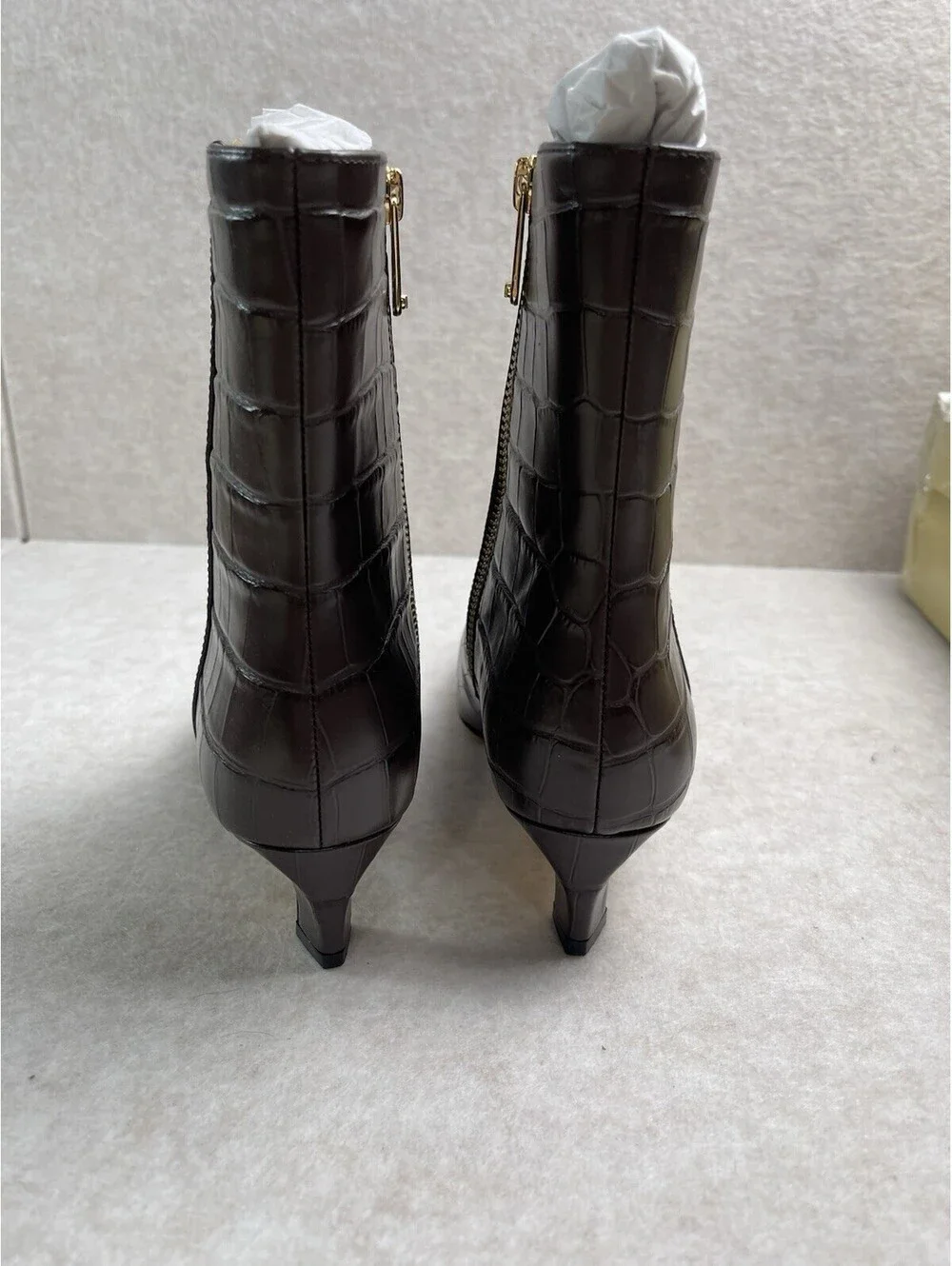NIB Michael Kors Women's Brown / Chocolate Cosmo Kitten Heel Leather Booties 6.5